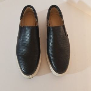 Claetyn Wood women’s leather dress sneaker S 8.5